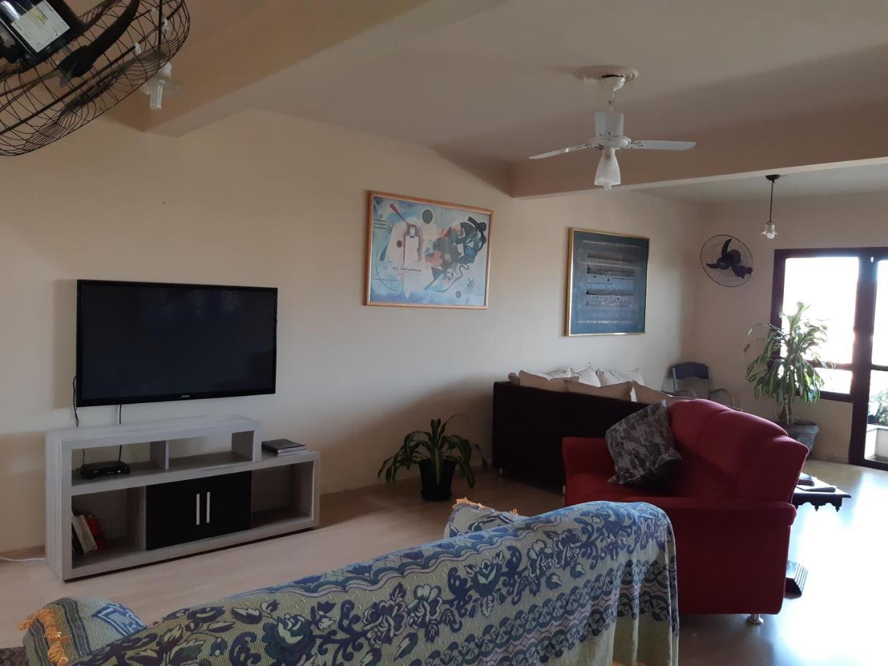 Hostel Casa Grande Порту-Алегрі Екстер'єр фото